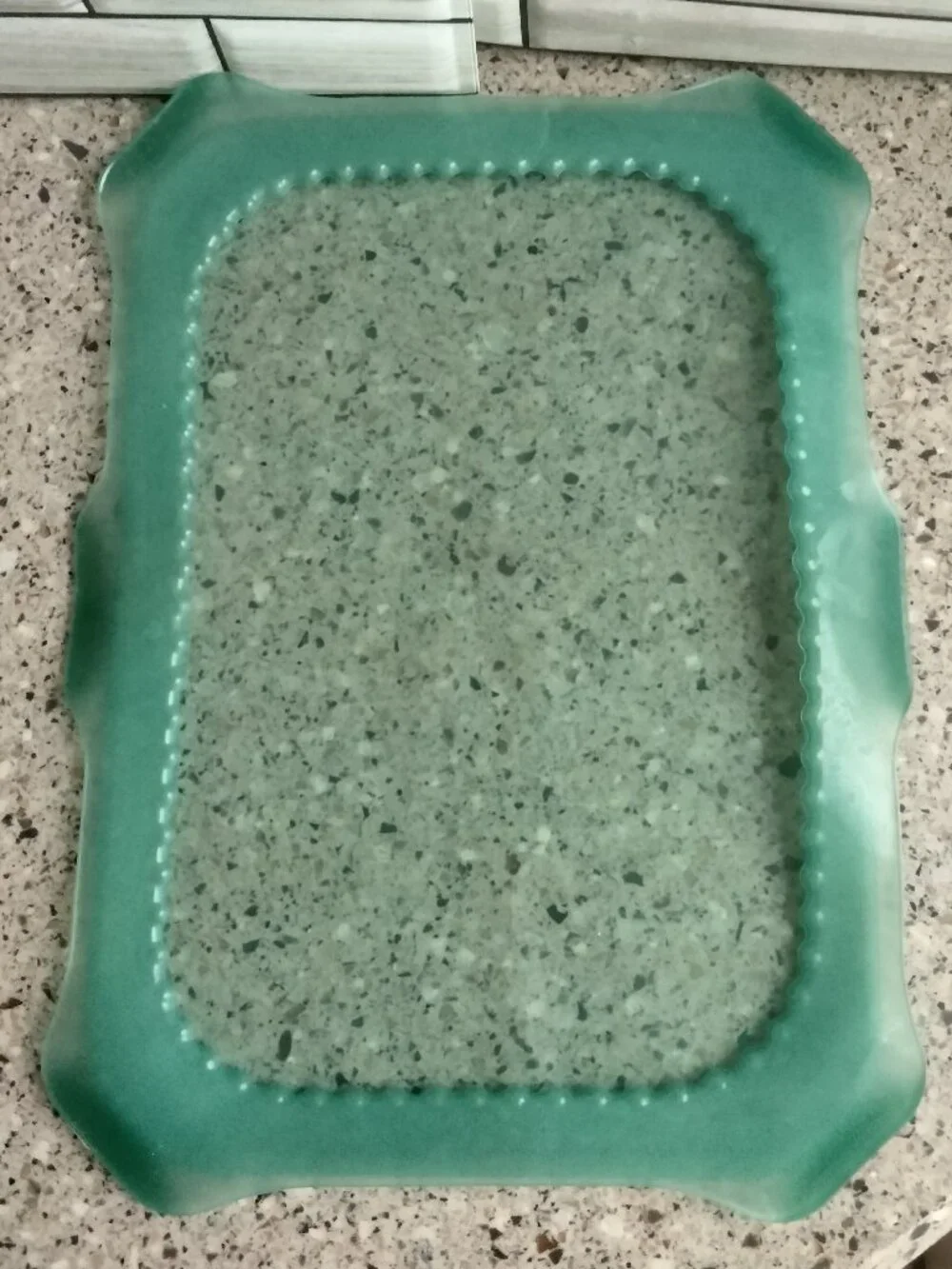 OVERMATT Stretchy Silicone Food Pan Cover